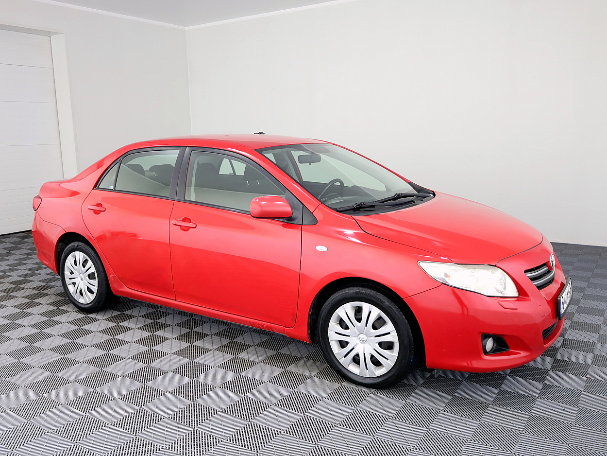 Toyota Corolla Linea Sol 1.6 91kW