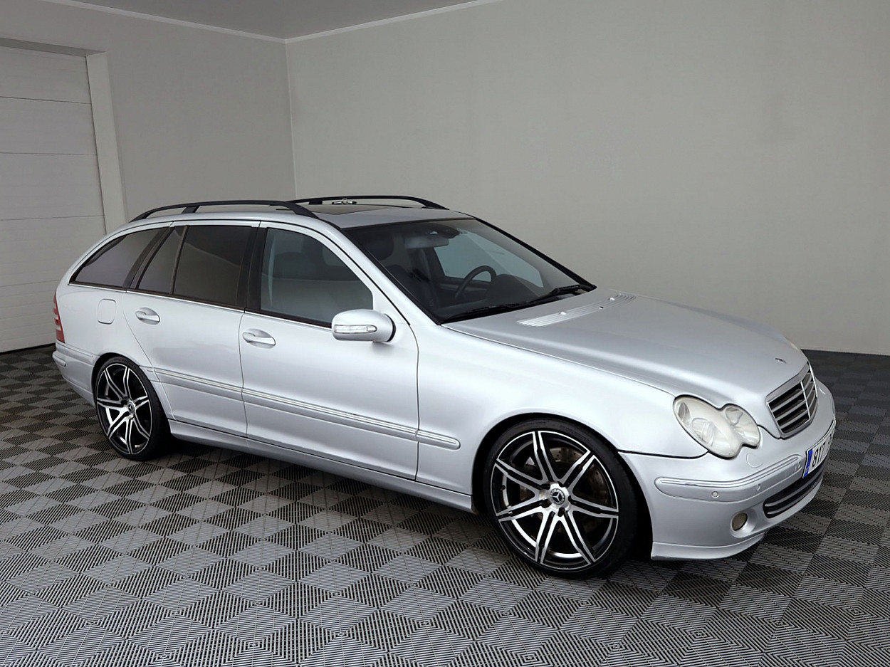 Mercedes-Benz C 320 Avantgarde ATM 3.0 CDI 165kW
