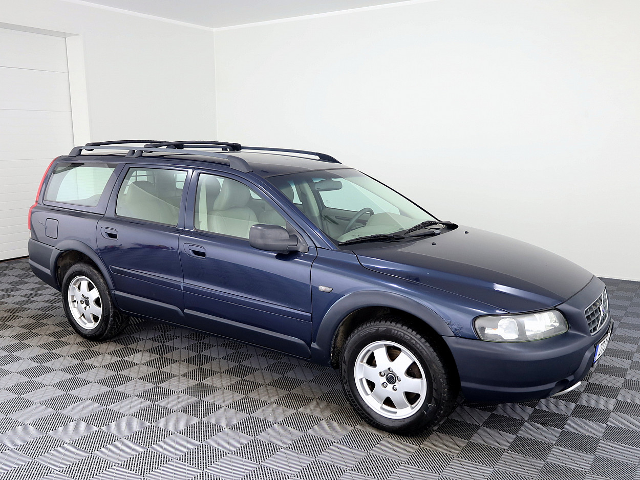 Volvo XC70 Summum ATM 2.4 D5 120kW
