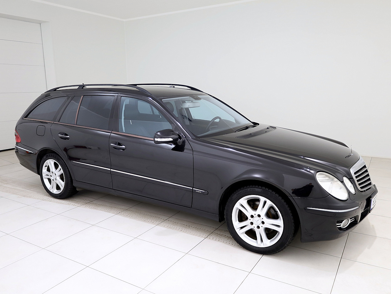 Mercedes-Benz E 280 Avantgarde 4Matic 4x4 Facelift 3.0 CDI 140kW