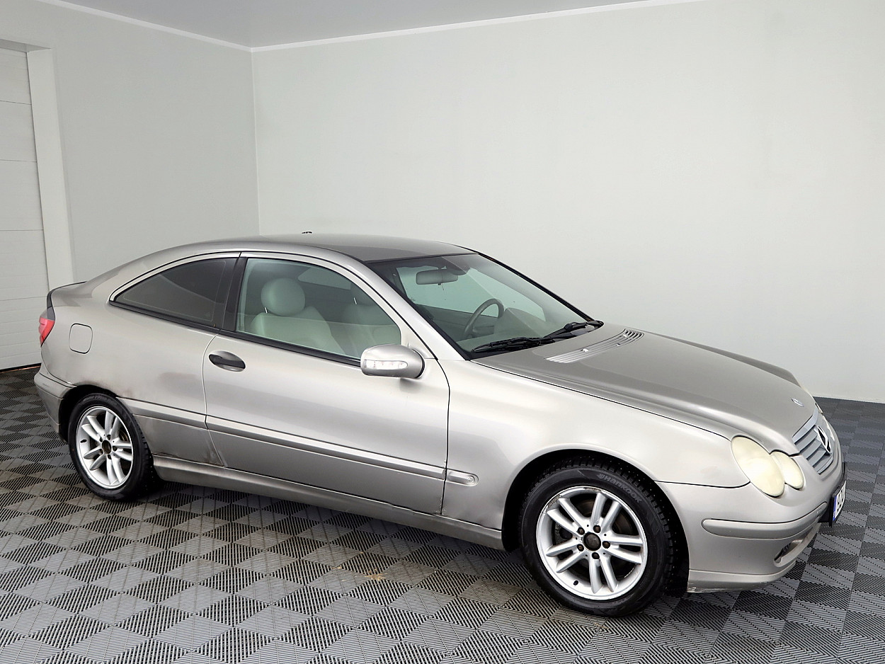 Mercedes-Benz C 180 Luxury ATM 1.8 105kW