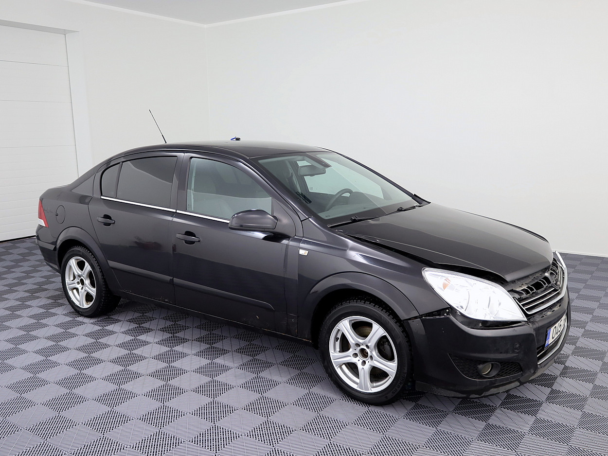 Opel Astra Cosmo Facelift ATM 1.8 103kW