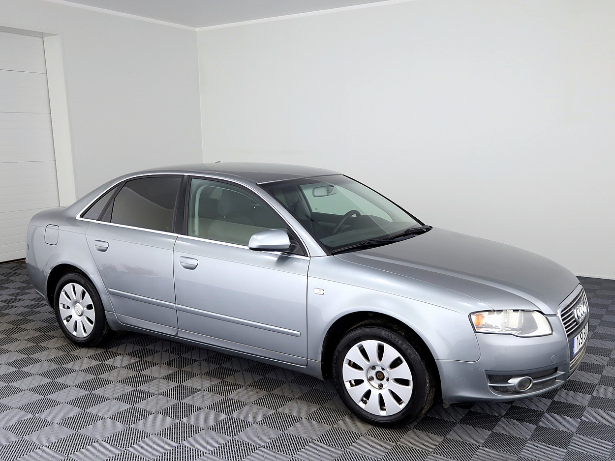Audi A4 Comfortline Facelift ATM 2.0 TDI 103kW