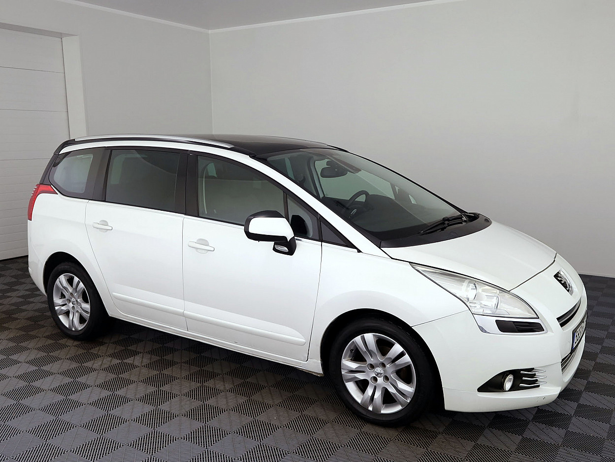 Peugeot 5008 Elegance ATM 1.6 HDi 80kW