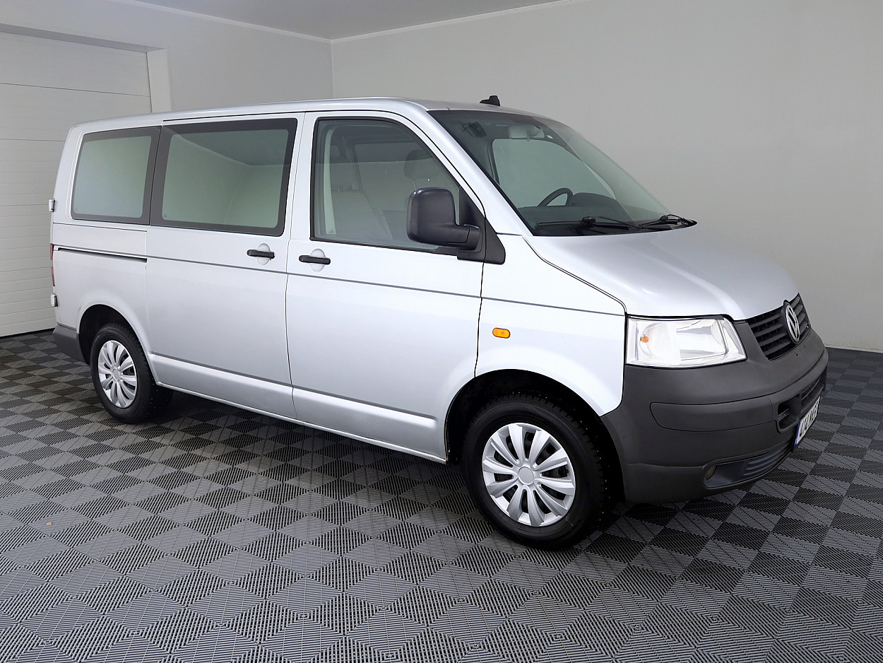 Volkswagen Transporter Passenger 2.5 TDI 96kW