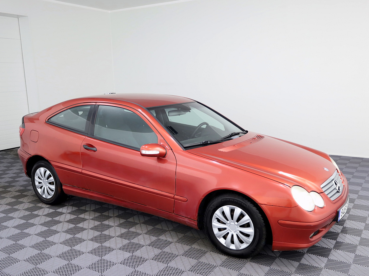 Mercedes-Benz C 220 Sportcoupe ATM 2.1 CDI 105kW