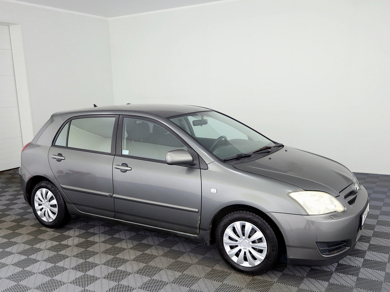 Toyota Corolla Linea Sol Facelift A-C 1.6 81kW