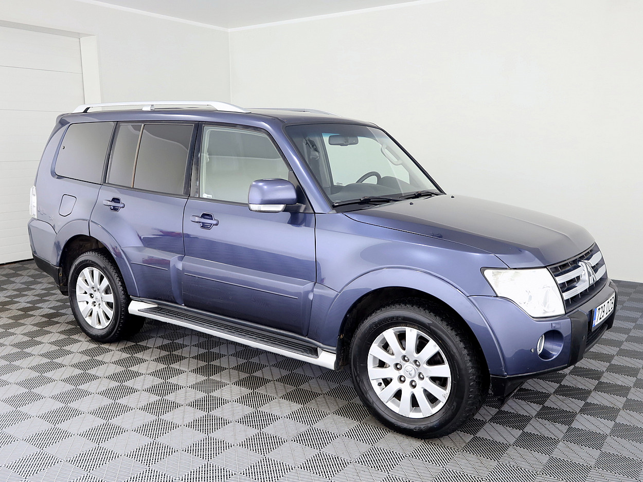 Mitsubishi Pajero Luxury ATM 3.2 DI-D 125kW