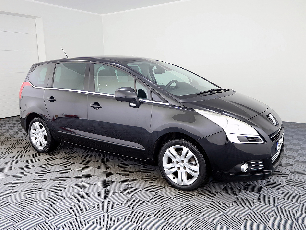 Peugeot 5008 Elegance ATM 1.6 115kW