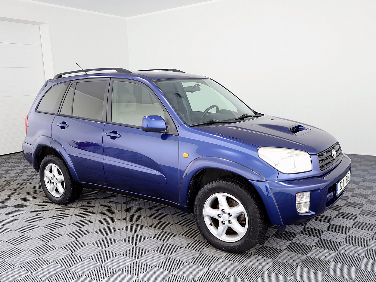Toyota RAV4 Linea Sol 4x4 A-C 2.0 D-4D 85kW