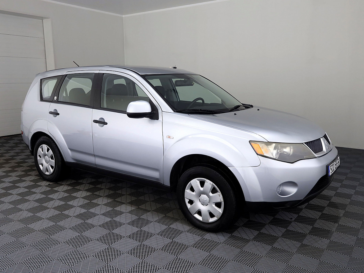 Mitsubishi Outlander Comfort 4x4 2.0 Di-D 103kW