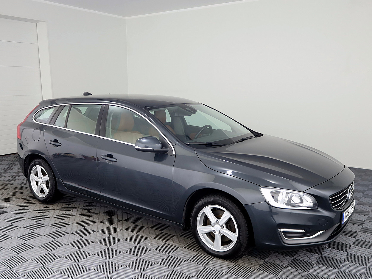 Volvo V60 Summum Facelift ATM 1.6 D4 84kW