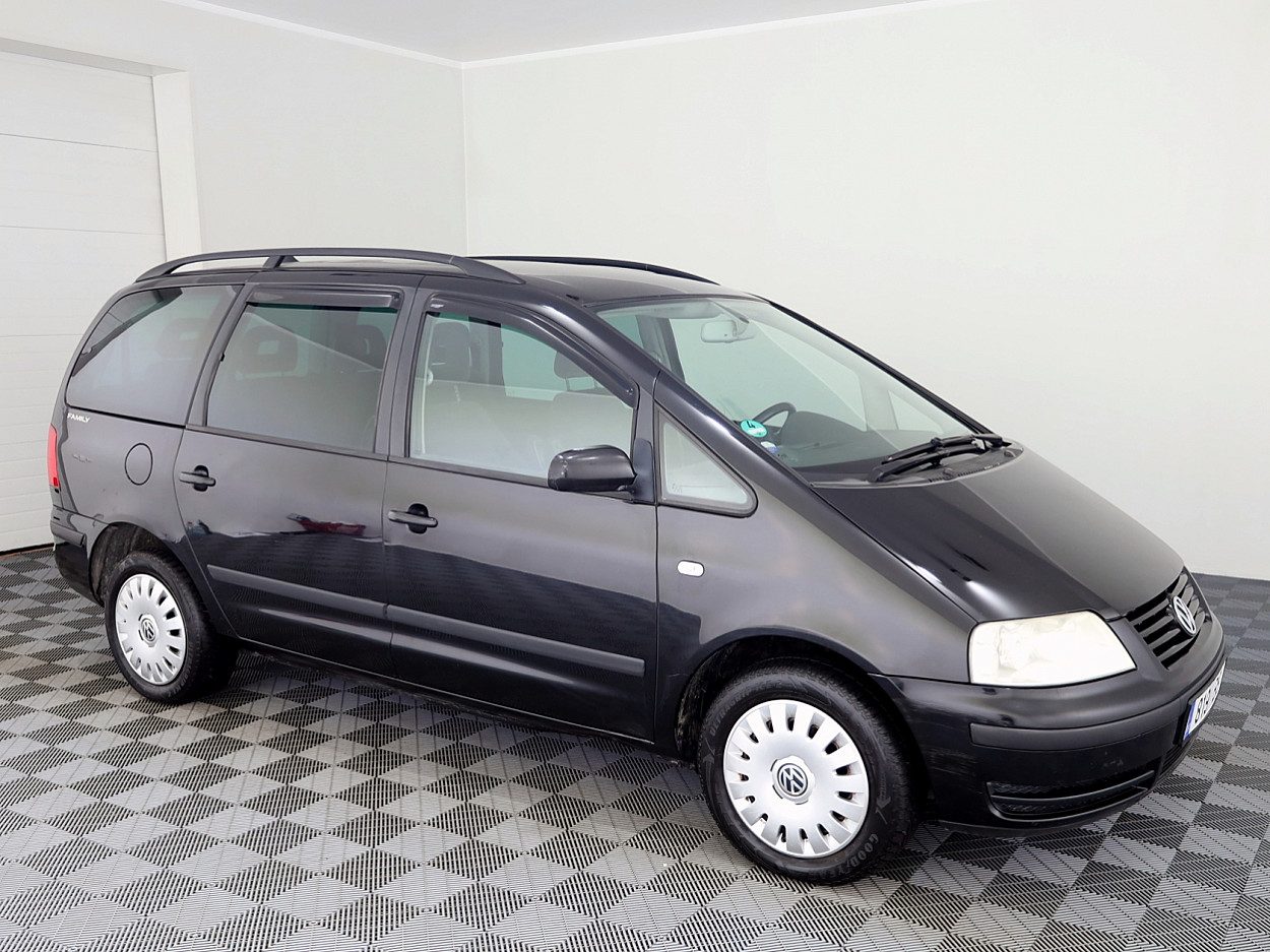 Volkswagen Sharan Family 1.8 110kW