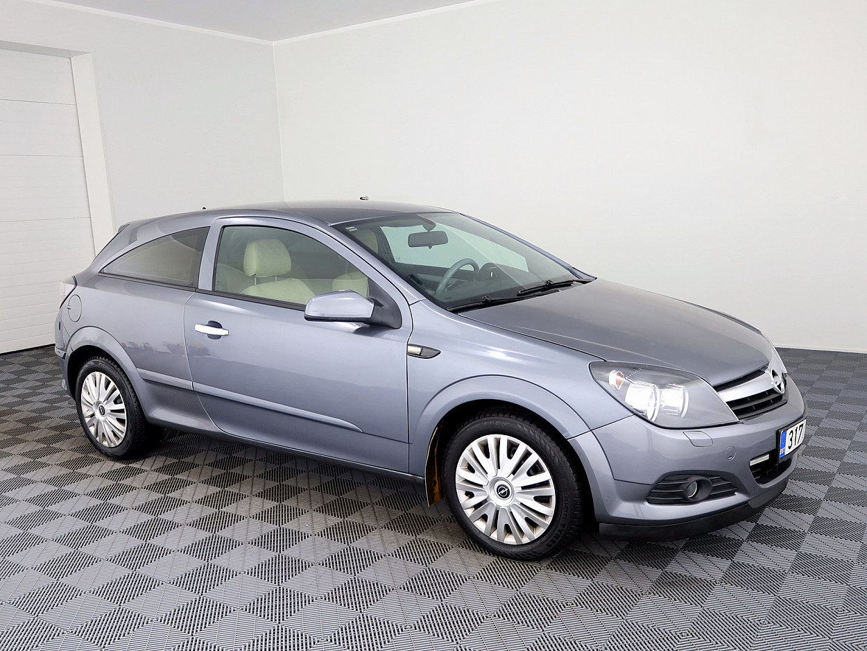 Opel Astra GTC 1.9 CDTi 88kW