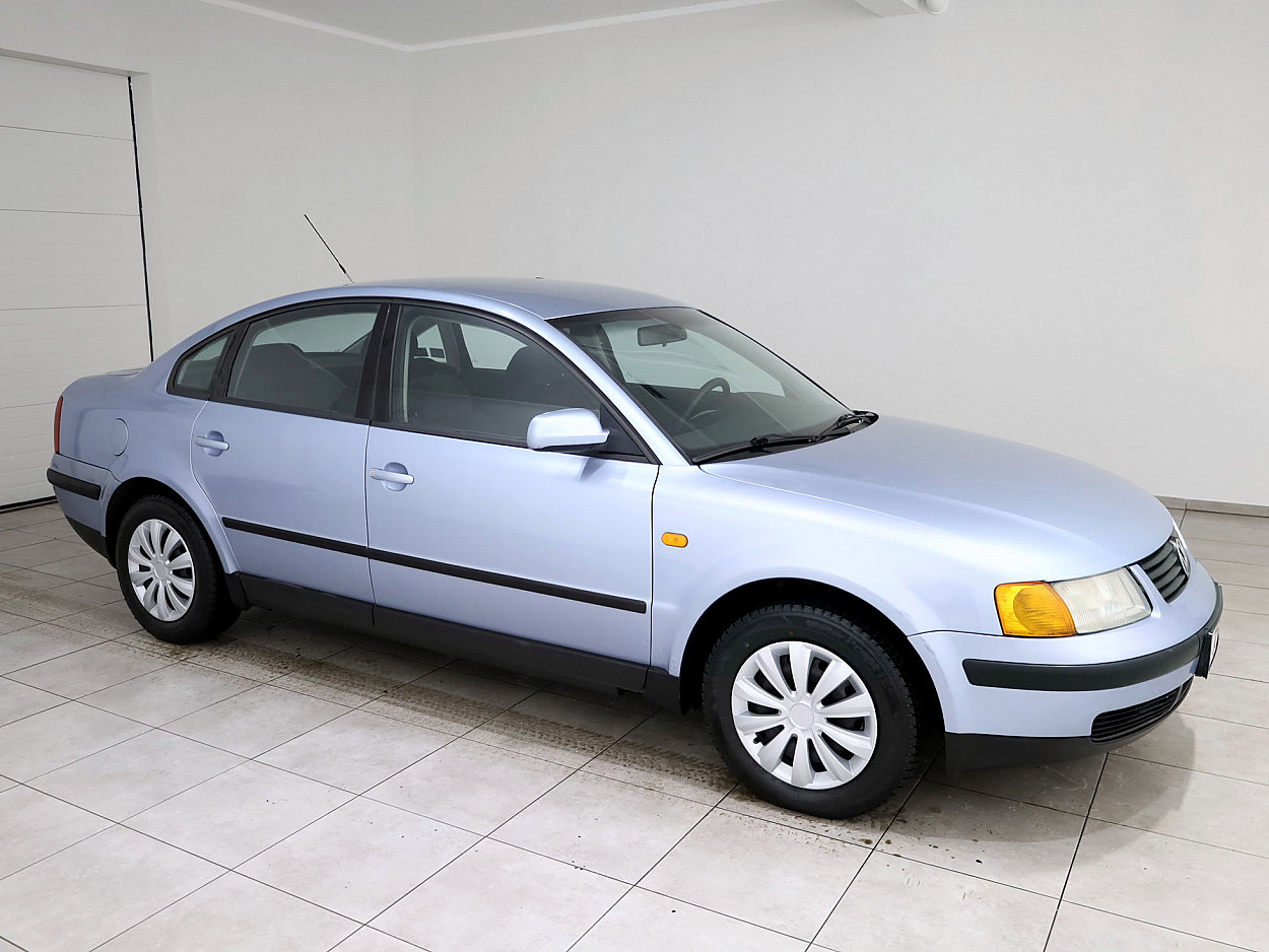 Volkswagen Passat Comfortline 1.6 74kW