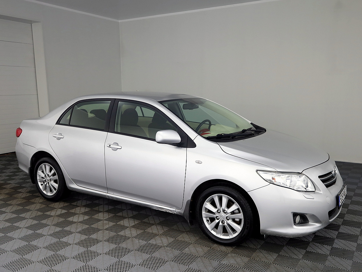 Toyota Corolla Linea Sol ATM 1.6 91kW