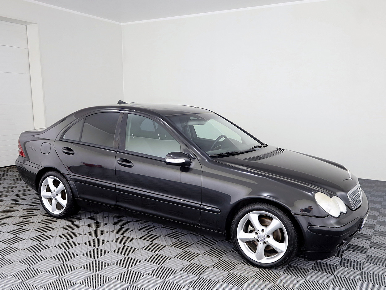 Mercedes-Benz C 220 Classic ATM 2.1 CDI 105kW
