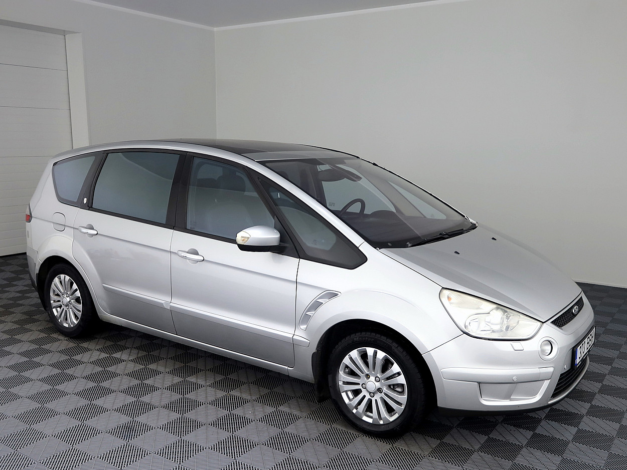 Ford S-MAX Titanium LPG ATM 2.3 118kW
