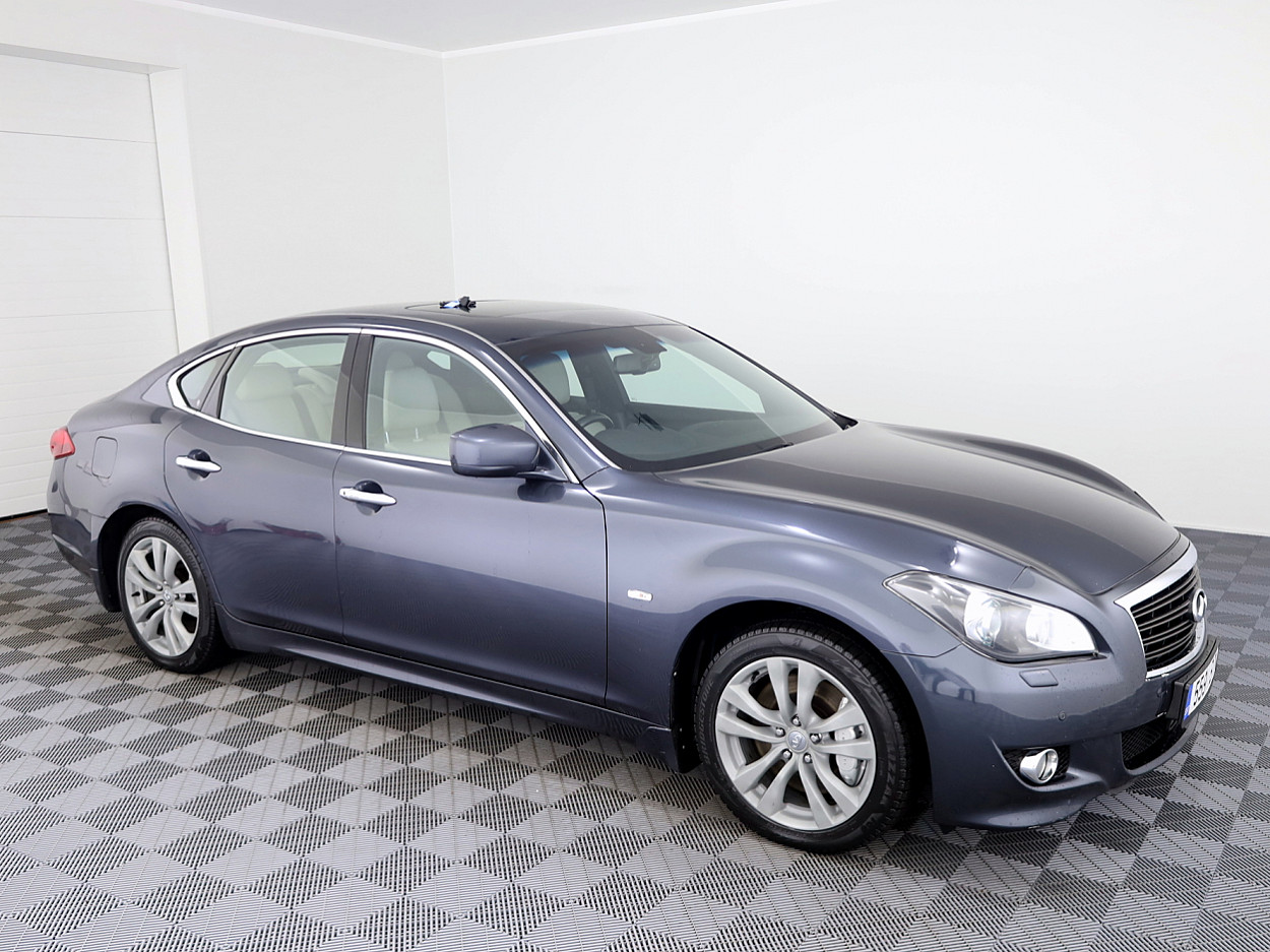 Infiniti M35 Luxury ATM 3.0 D 175kW
