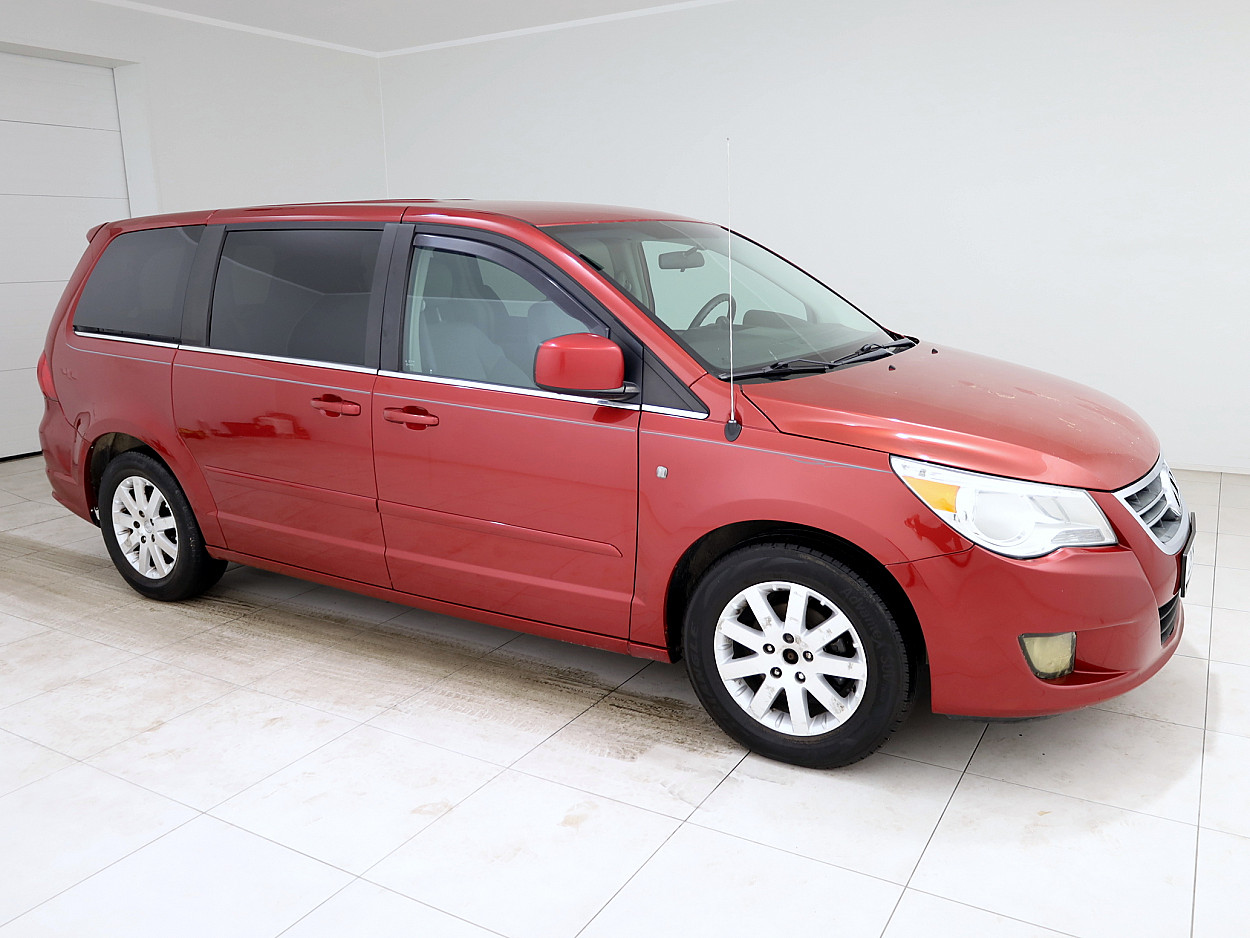 Volkswagen Routan 3.8 142kW