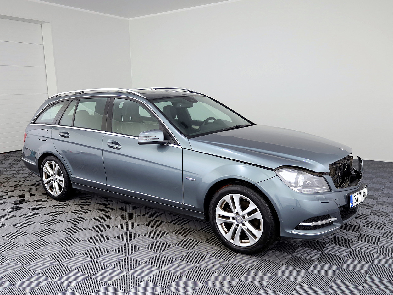 Mercedes-Benz C 250 Avantgarde Facelift ATM 1.8 150kW