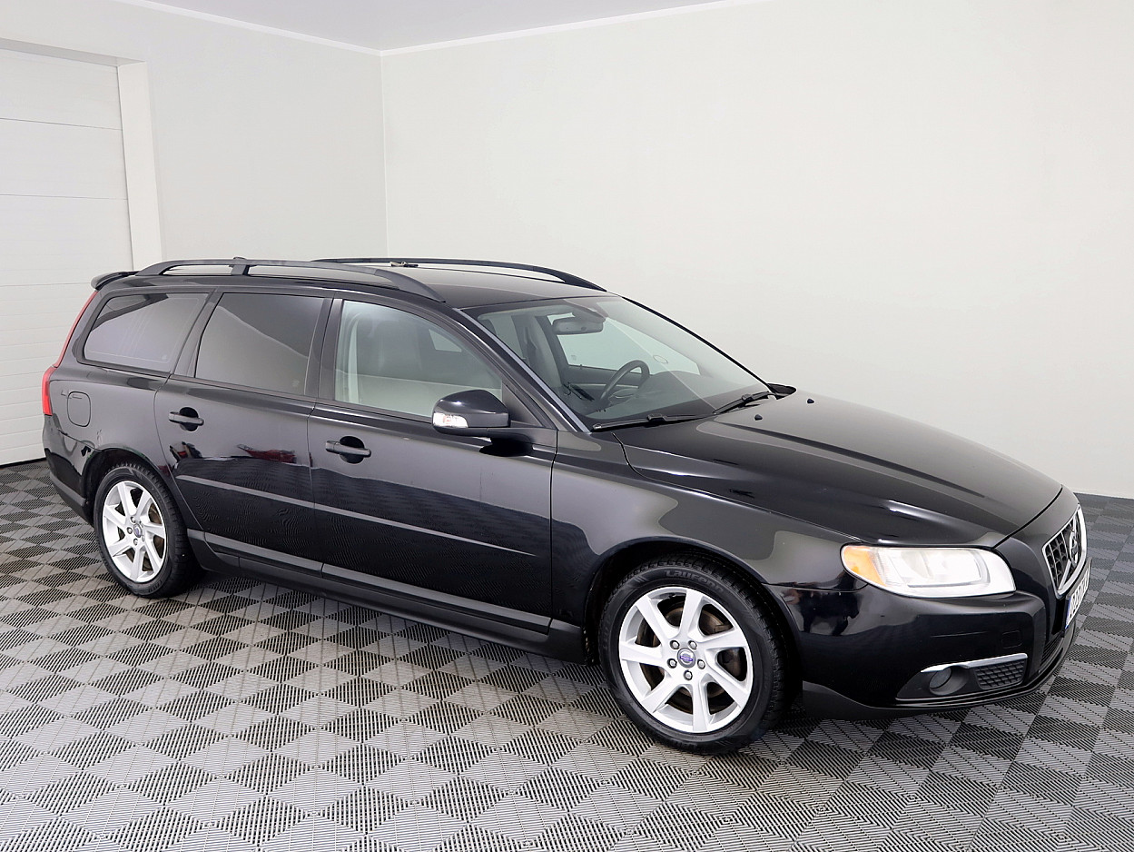 Volvo V70 Summum ATM 2.4 D5 129kW