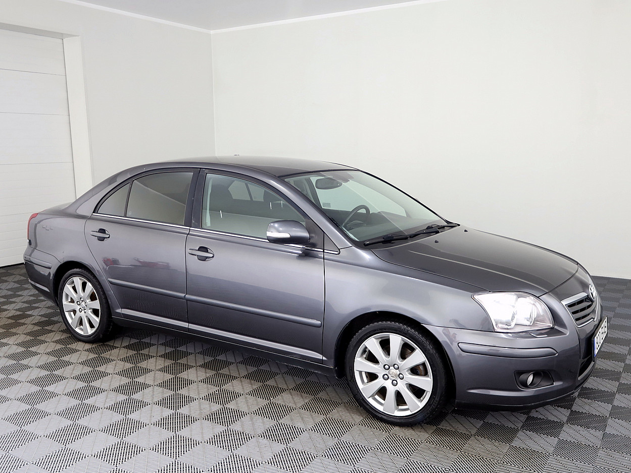 Toyota Avensis Linea Sol Facelift ATM 2.0 108kW