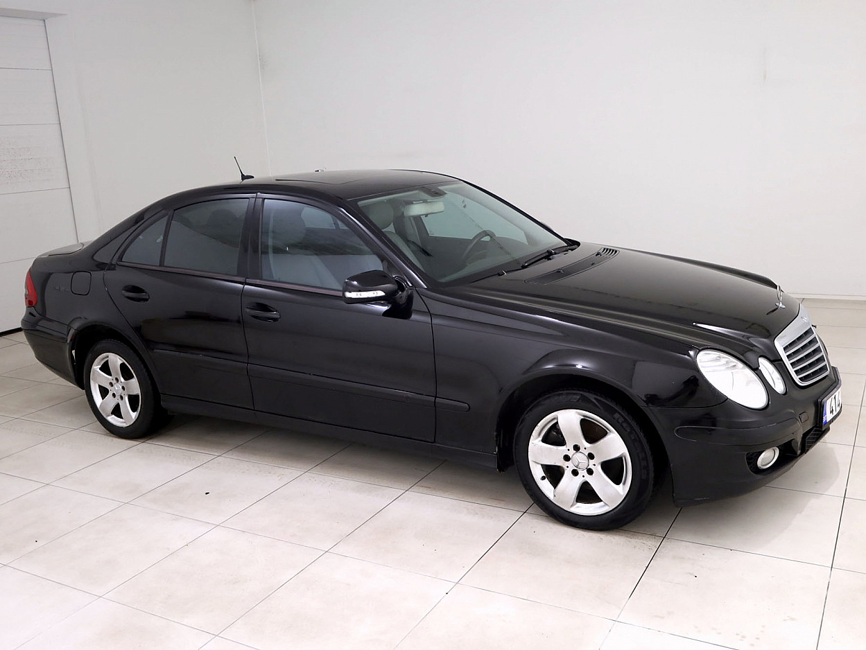 Mercedes-Benz E 200 Avantgarde Facelift ATM 2.1 CDI 100kW