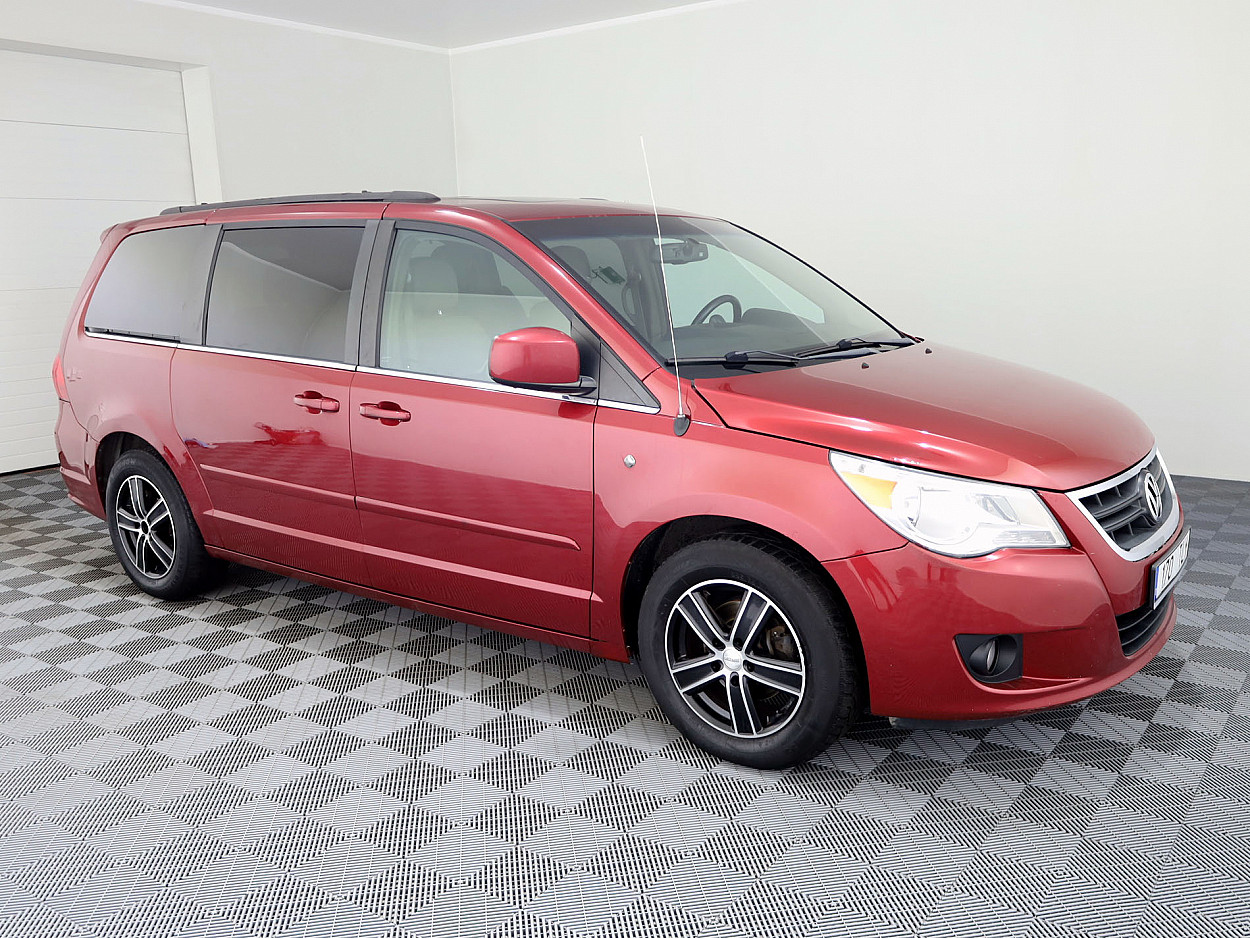 Volkswagen Routan Luxury ATM 3.6 211kW