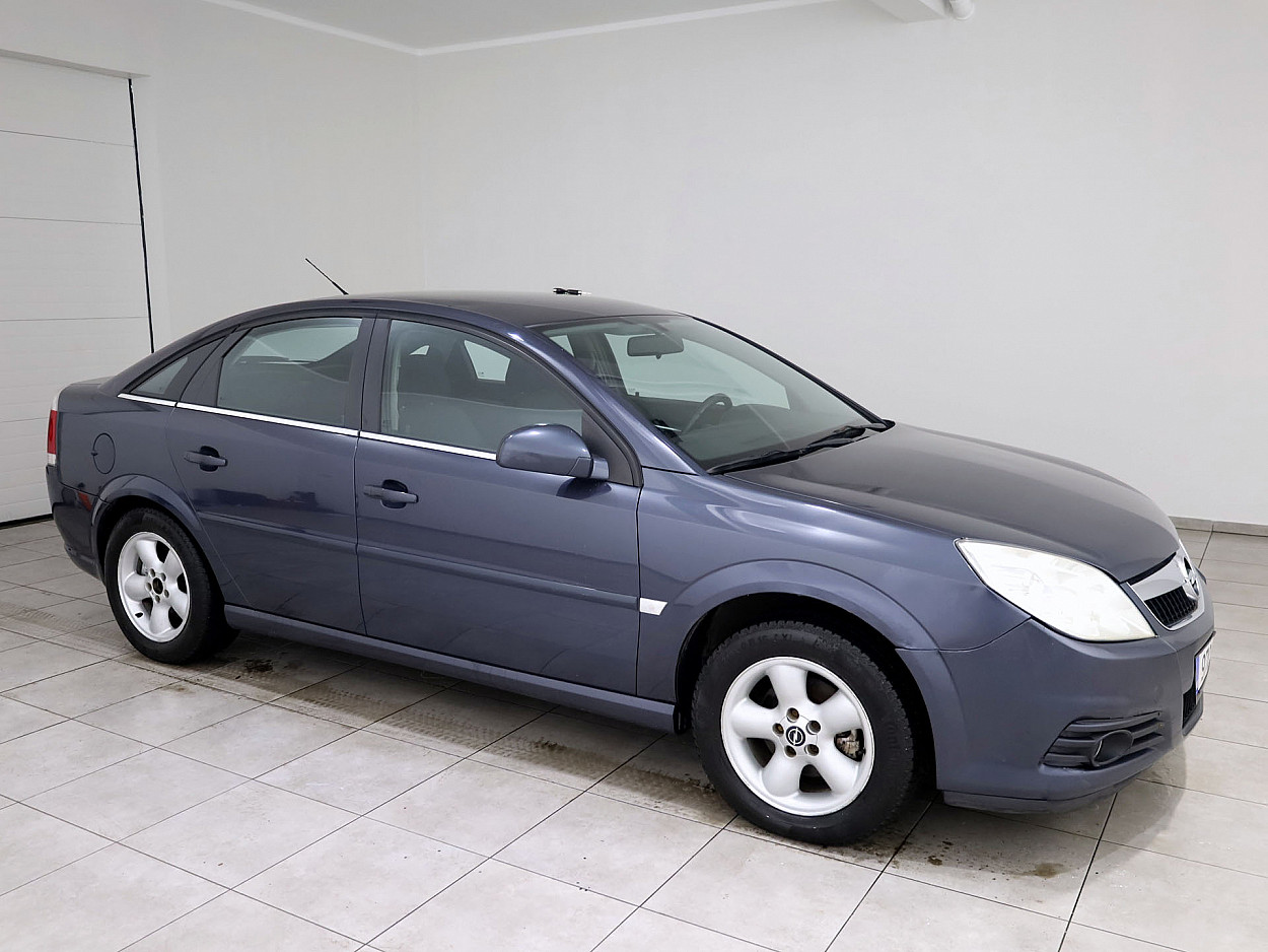 Opel Vectra Comfort Facelift ATM 2.2 114kW