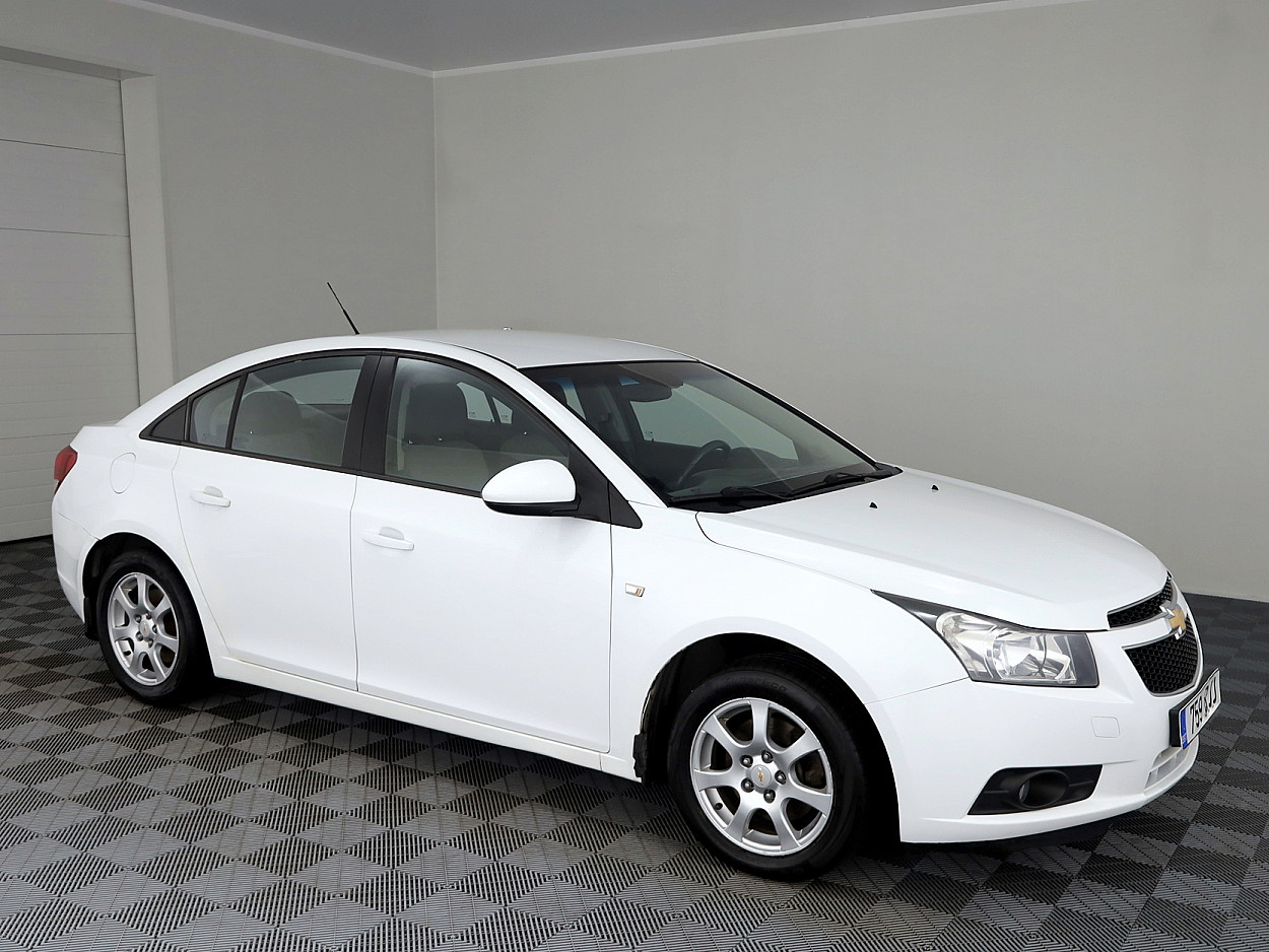 Chevrolet Cruze Comfort Facelift 2.0 VCDi 92kW