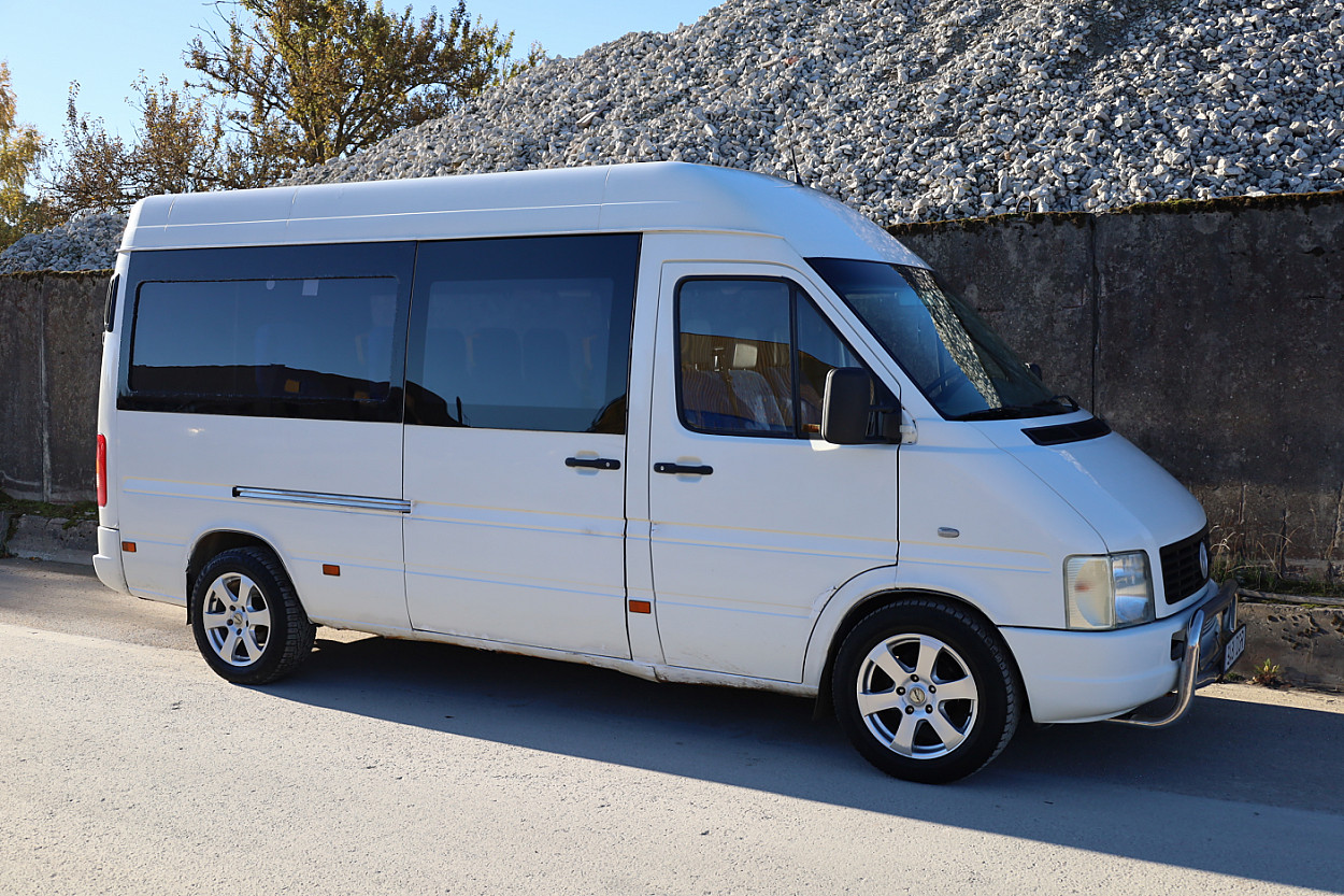 Volkswagen LT 35D Passenger 2.8 TDI 92kW