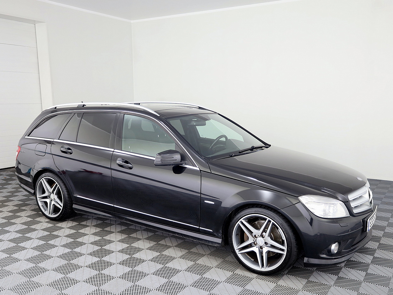 Mercedes-Benz C 320 AMG 4Matic ATM 3.0 CDI 165kW