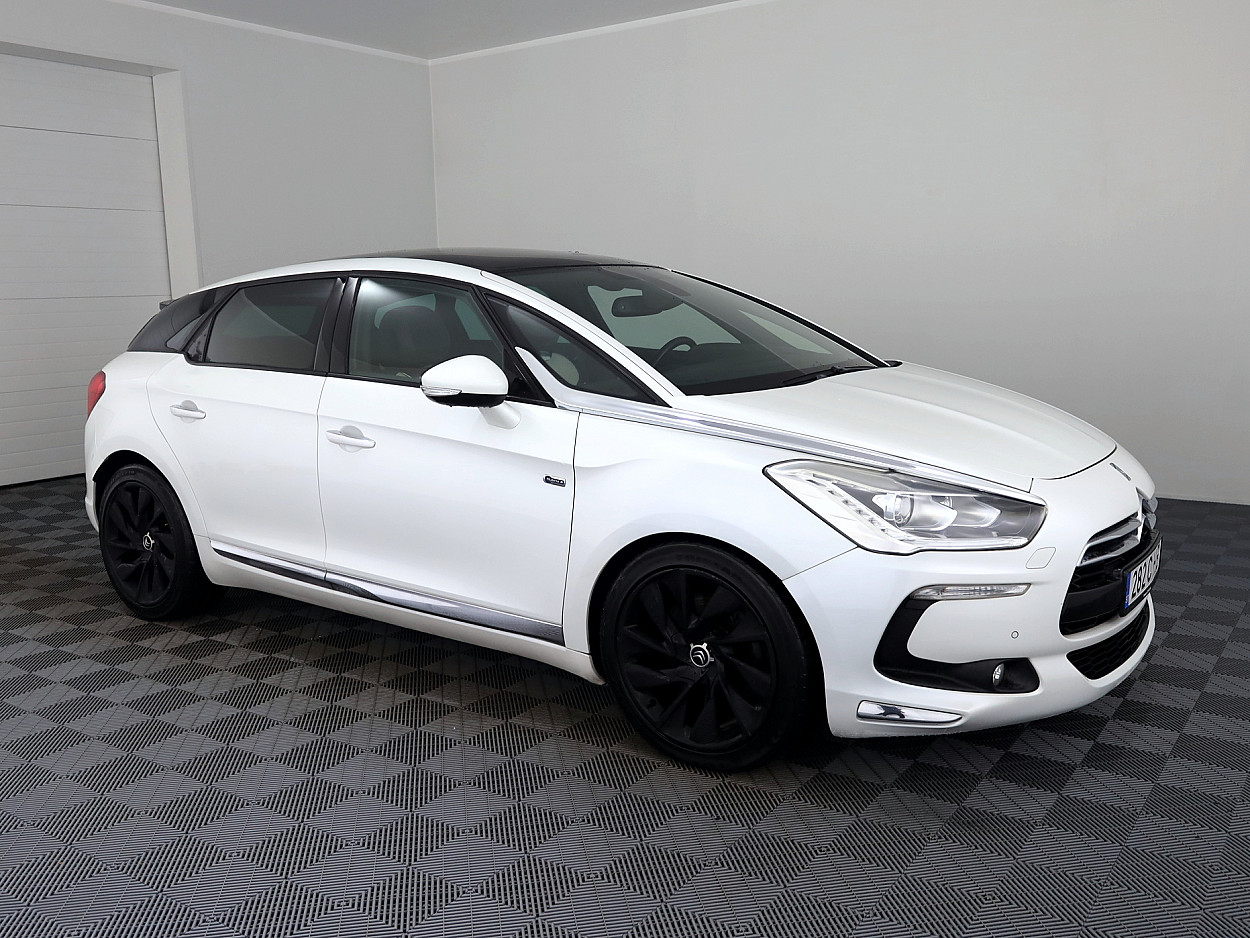 Citroen DS5 Exclusive Hybrid 4x4 ATM 2.0 120kW