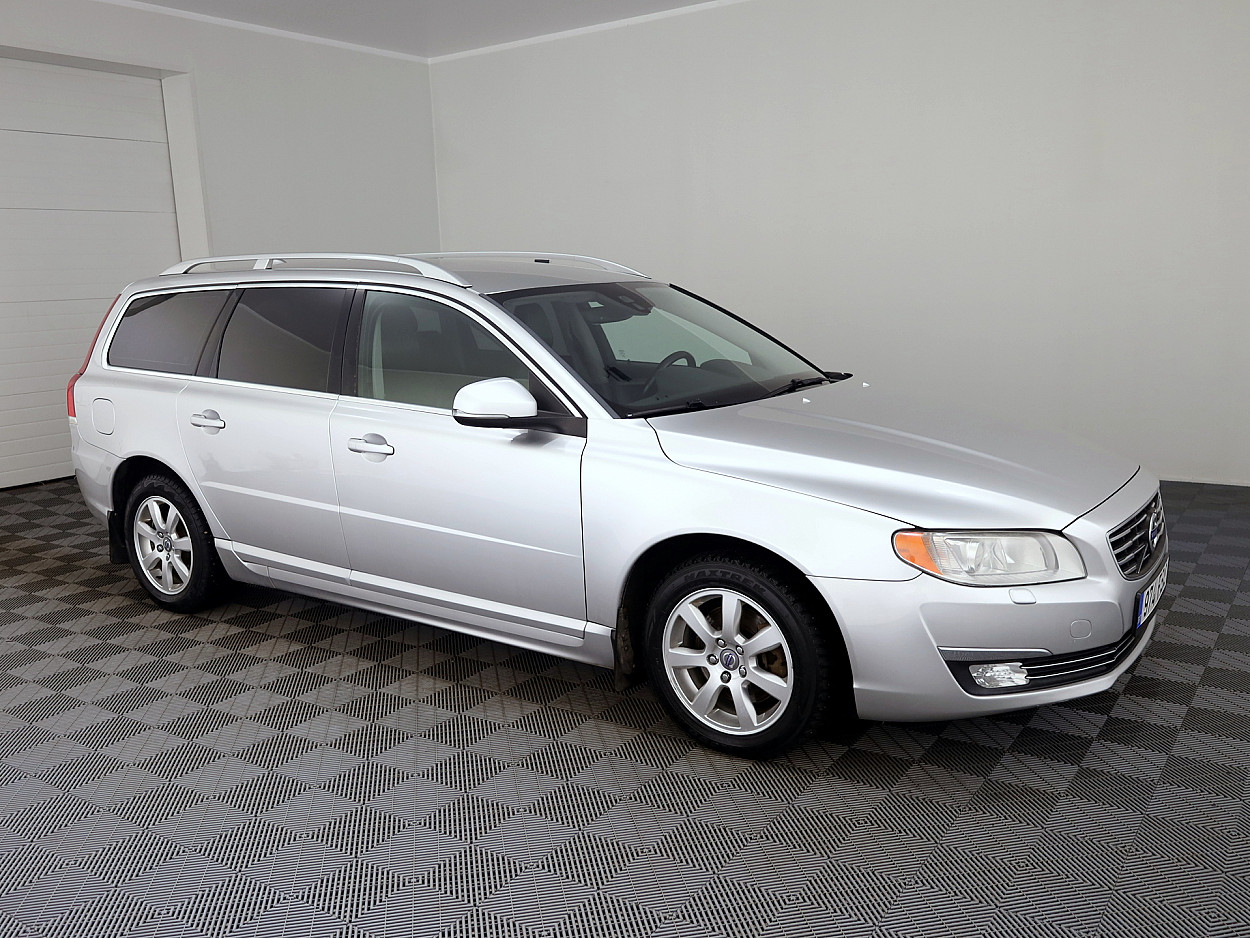 Volvo V70 Summum Facelift ATM 2.0 D5 133kW