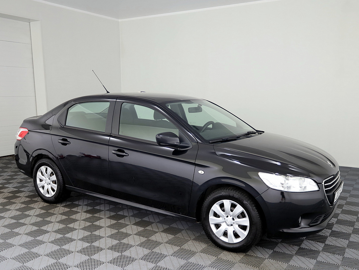 Peugeot 301 Comfort 1.2 53kW