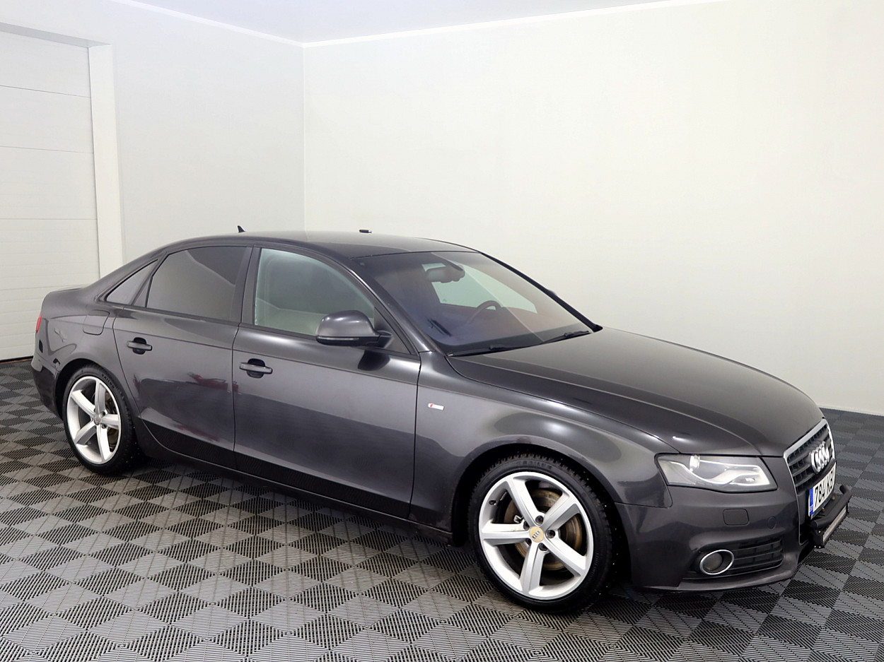 Audi A4 S-Line ATM 2.7 TDI 140kW