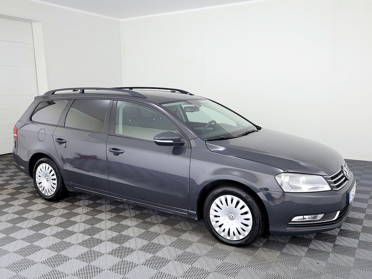 Volkswagen Passat Comfortline ATM 2.0 TDI 103kW