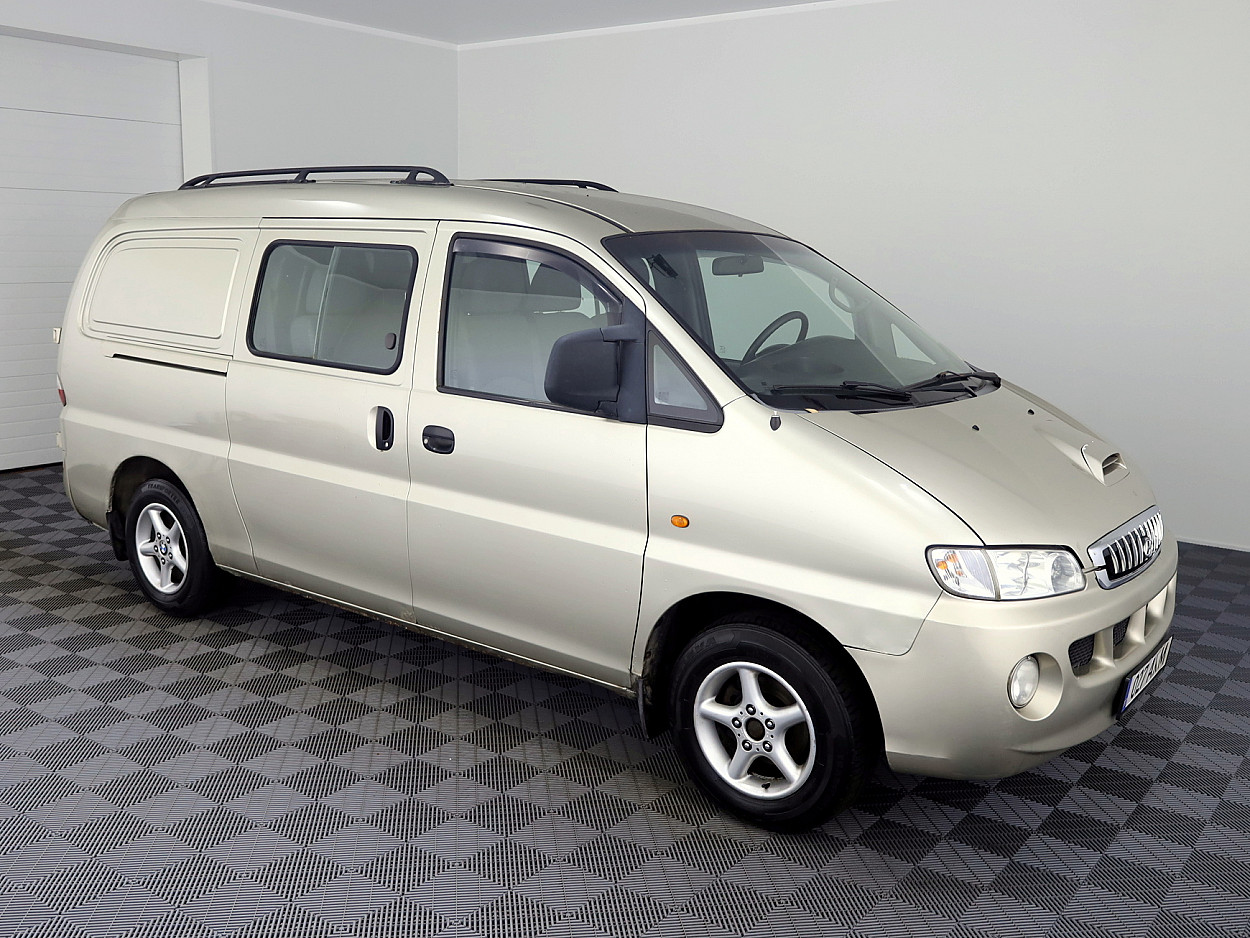 Hyundai H1 Van 2.5 CRDi 74kW