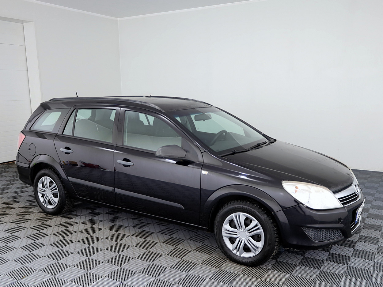 Opel Astra Elegance Facelift 1.6 85kW