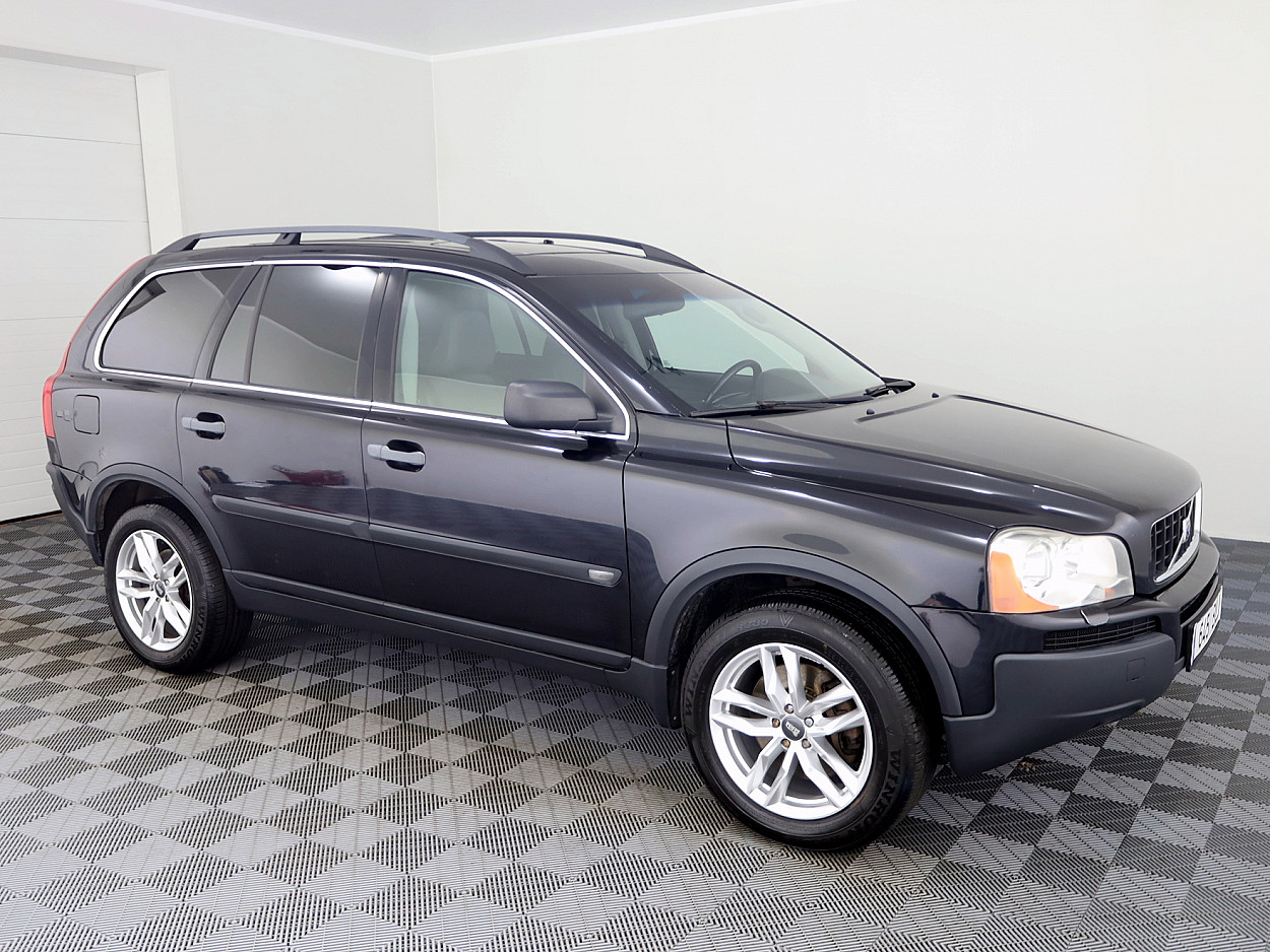 Volvo XC90 Summum ATM 2.4 D5 136kW