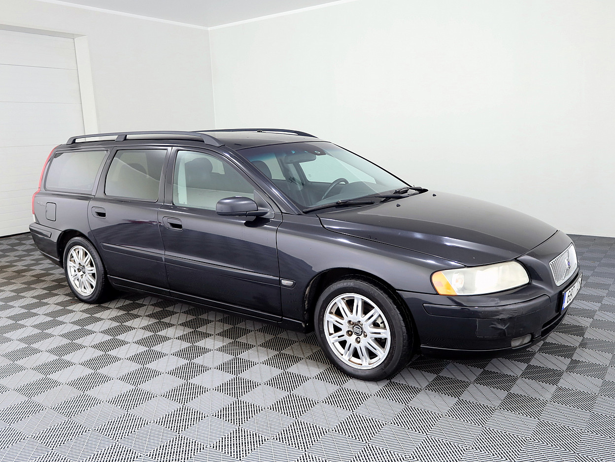 Volvo V70 Summum Facelift 2.4 D5 120kW