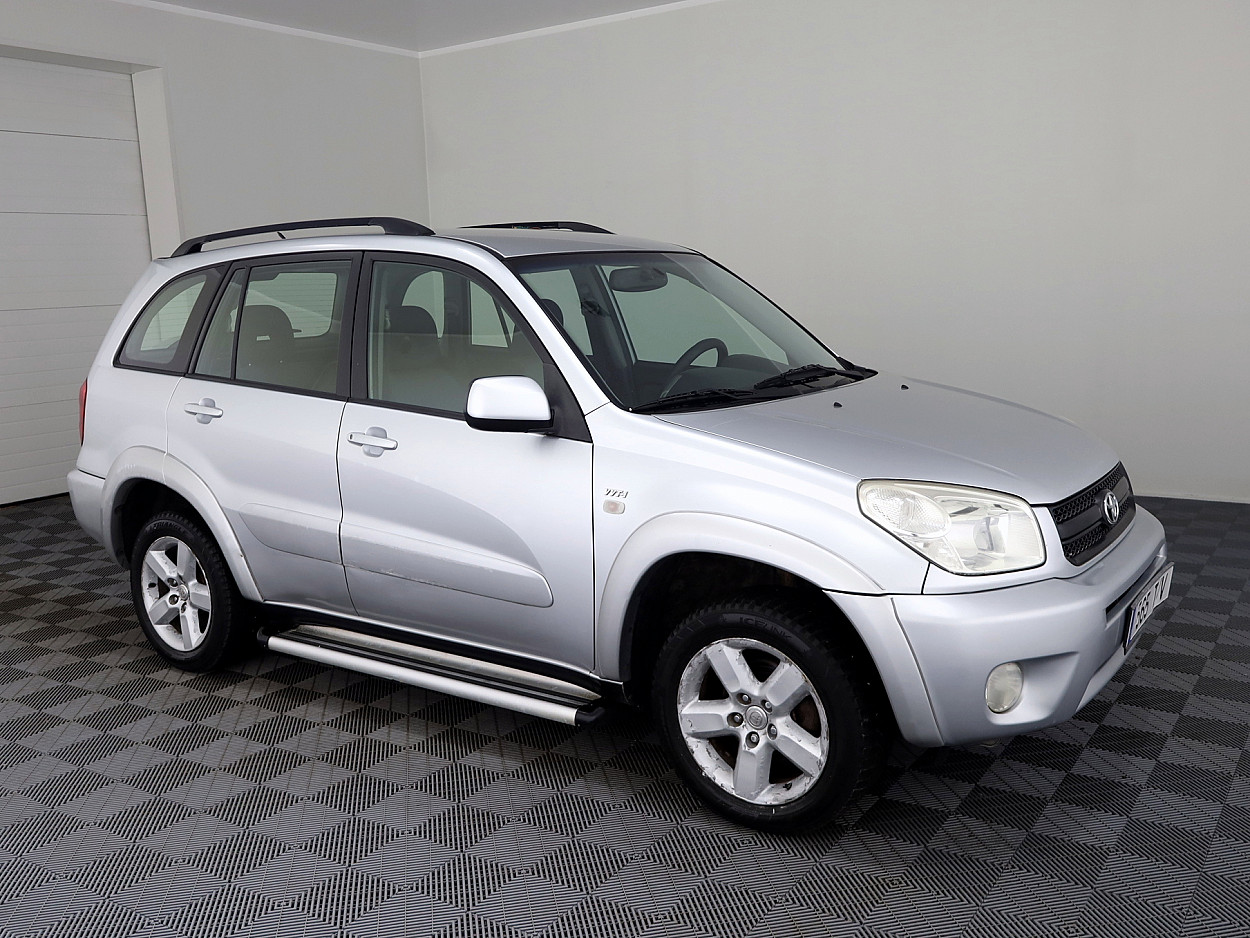 Toyota RAV4 Linea Sol Facelift 4x4 2.0 110kW