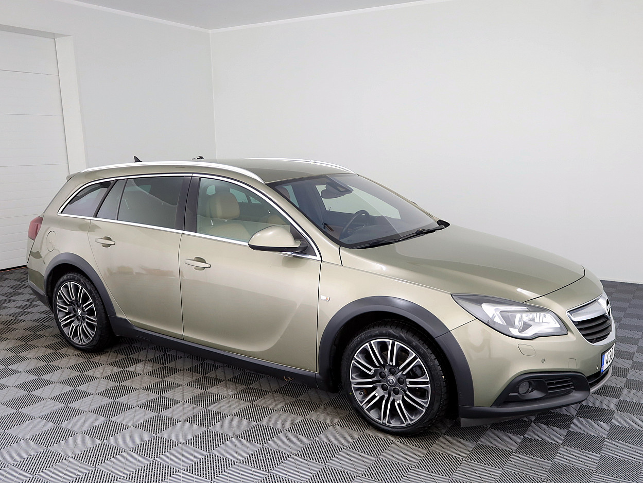 Opel Insignia Cosmo Facelift 4x4 2.0 CDTi 143kW