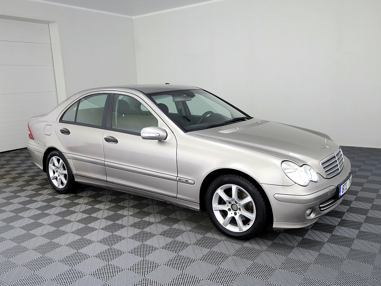 Mercedes-Benz C 180 Classic Facelift ATM 1.8 105kW