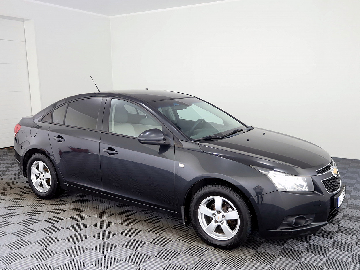 Chevrolet Cruze Comfort ATM 1.6 83kW