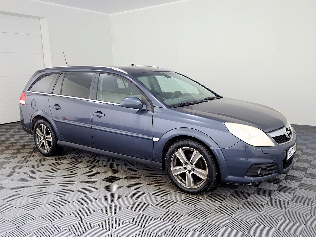 Opel Vectra Luxury Facelift 1.9 CDTi 88kW