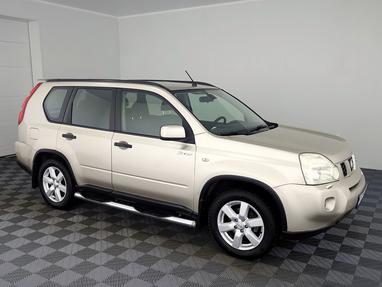 Nissan X-Trail Comfort 4x4 ATM 2.0 104kW