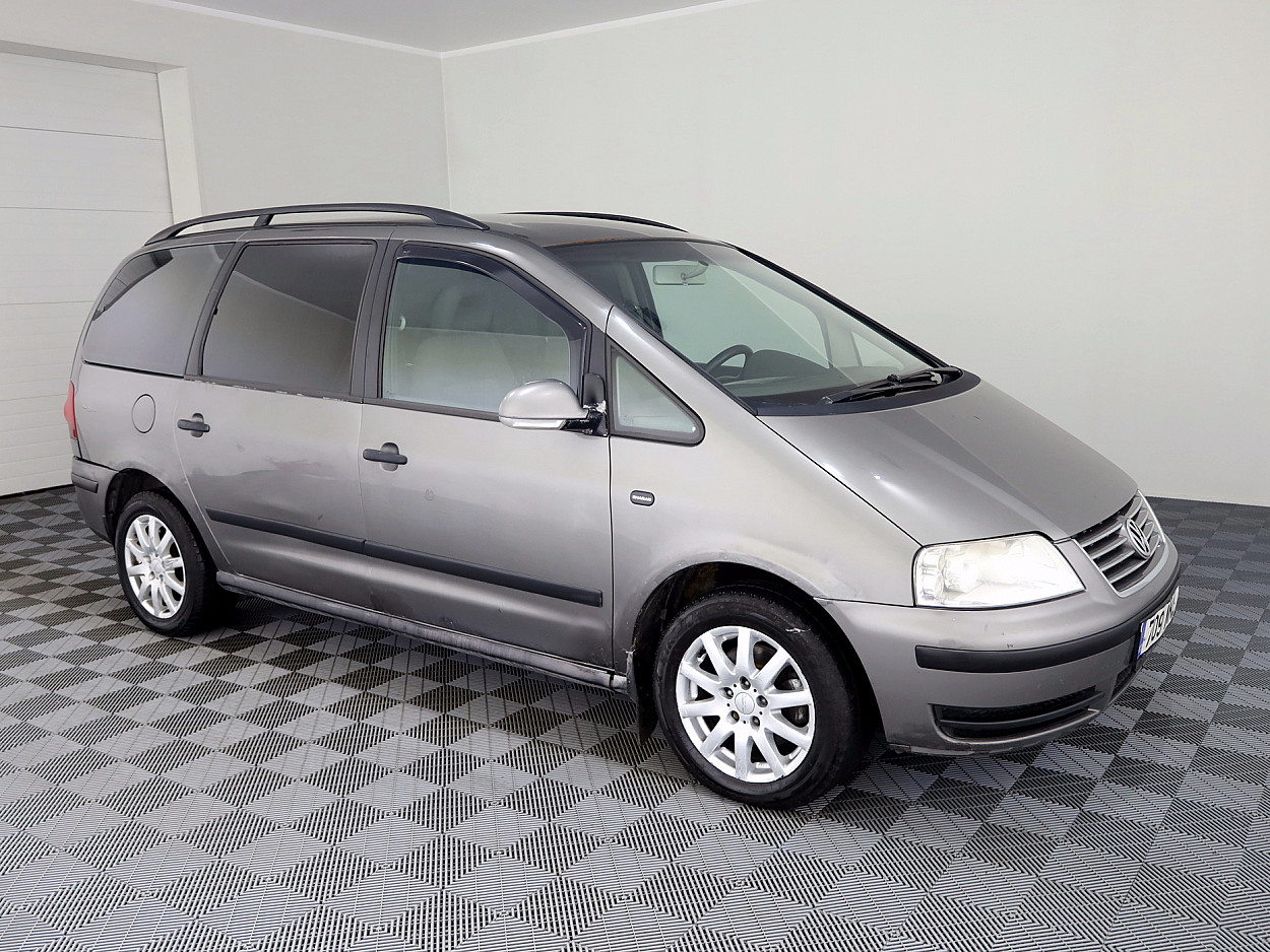 Volkswagen Sharan Comfortline Facelift ATM 1.9 TDI 85kW