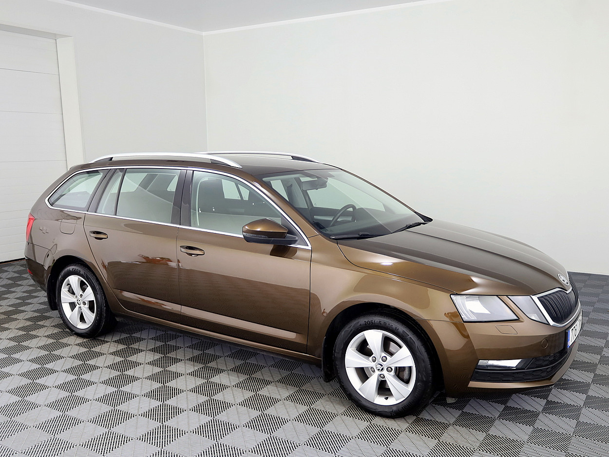 Skoda Octavia Comfortline Facelift ATM 1.5 110kW